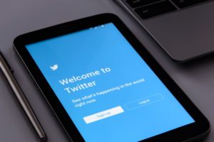 Twitter pari gagnant social media digital transfonum 2